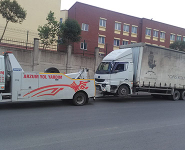 Araç Kurtarıcı ve Çekici