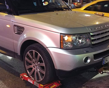 Araç Kurtarıcı ve Çekici