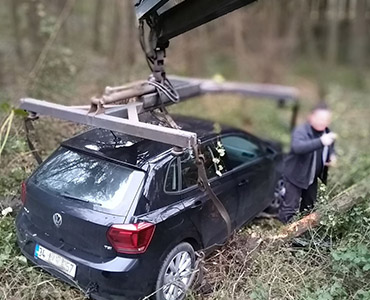 Araç Kurtarıcı ve Çekici